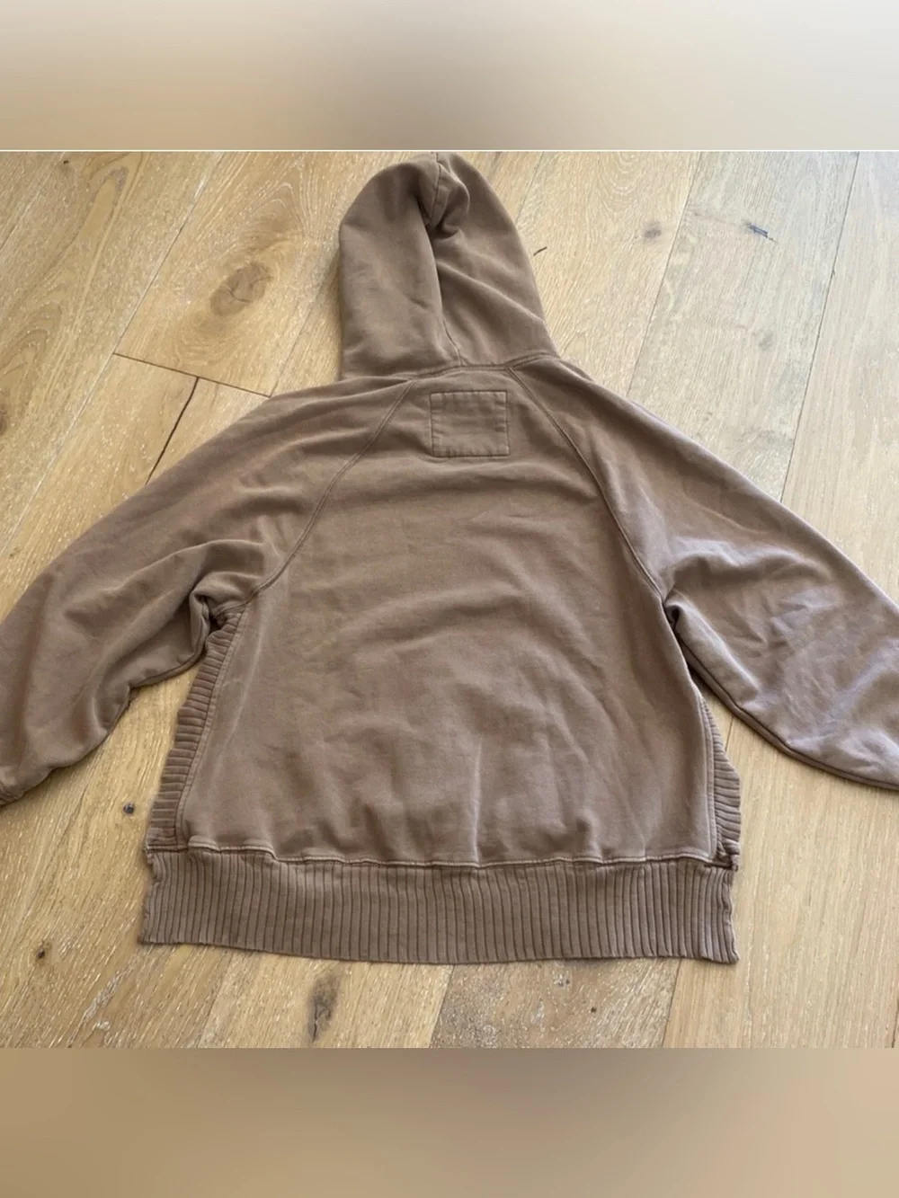 American Eagle Tan Oversized Side-Slit Hoodie-XS - Picture 5 of 10